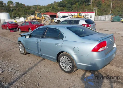 2010 Mercury Milan Hybrid from USA, damaged, VIN 3MEDM0L32AR622028